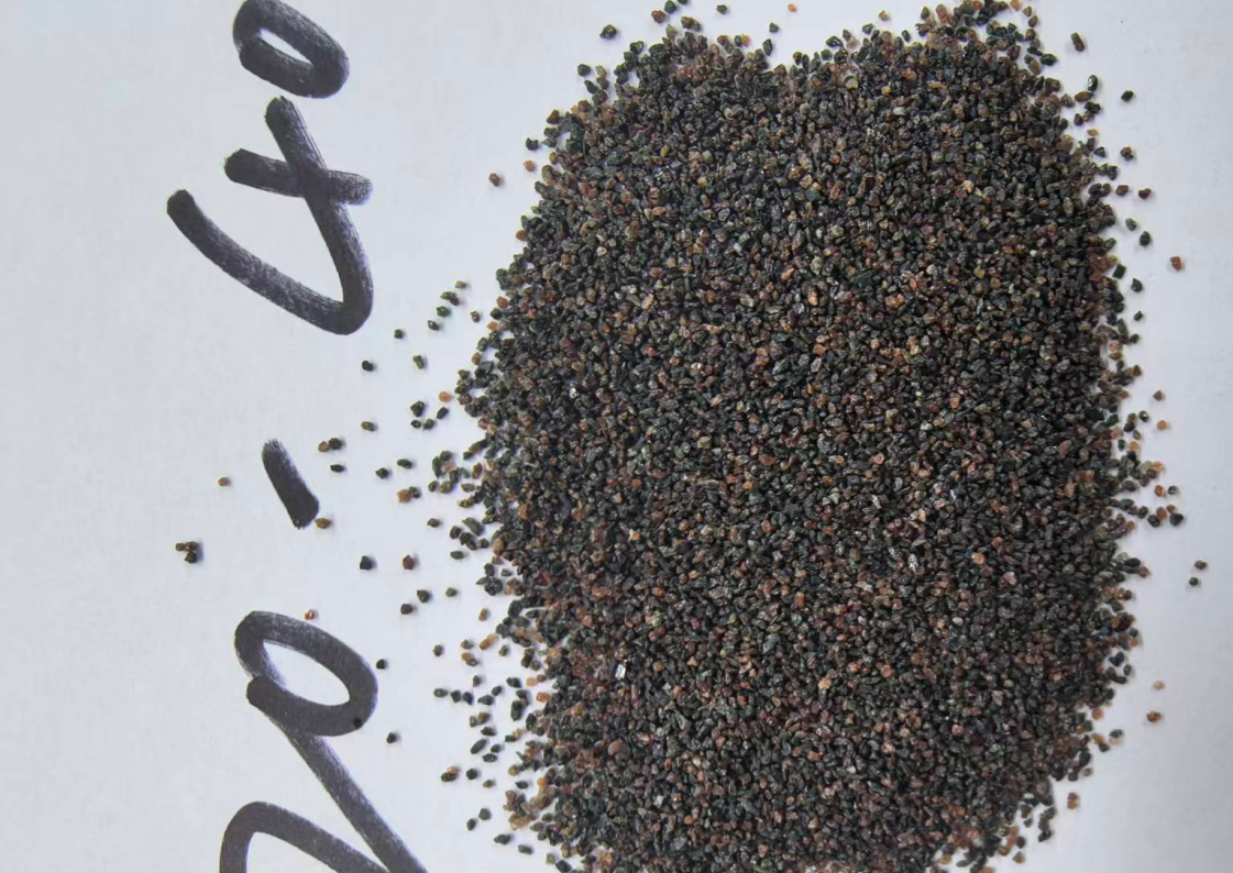 ۶۷۱۵d۰۵۱-be۴c-۴۷۳۸-ac۲c-۵ca۸۹۴۸a۱af۶ ماسه گارنت 20-40 برای انفجار در کارخانه کشتی سازی